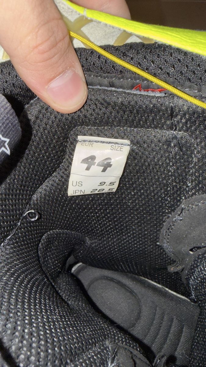Alpinestars Herrenschuhe: Alpinestars Supertech R – Gebraucht aus Wetzikon ZH von HD2004 2