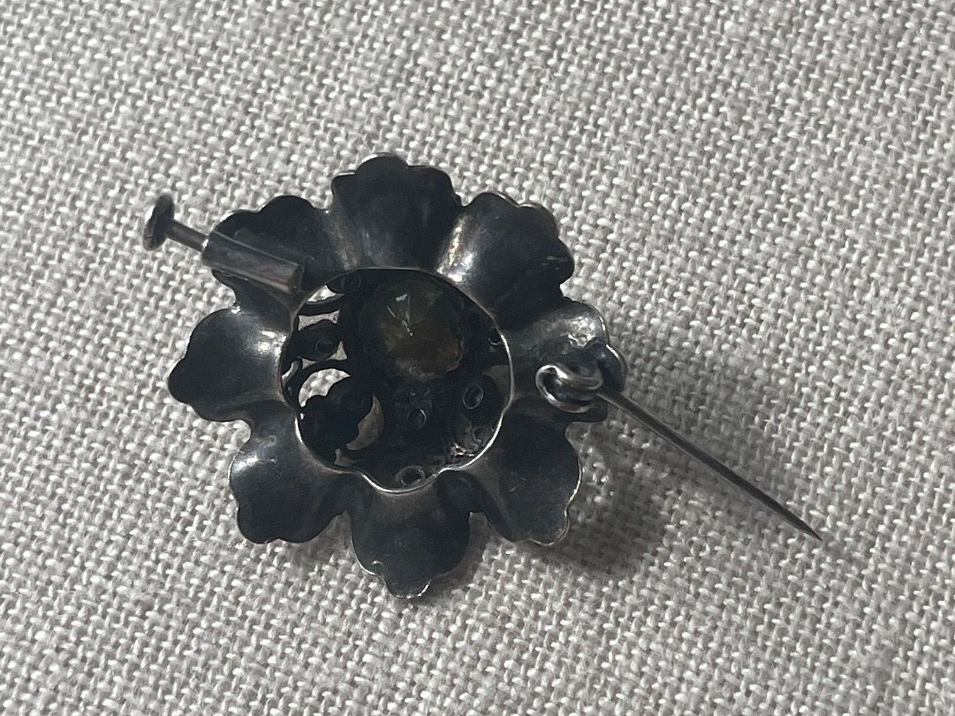 Broschen & Nadeln: Antik Brosche mit Strasssteinchen ✨ – Gebraucht aus Brütten von Rod816 4