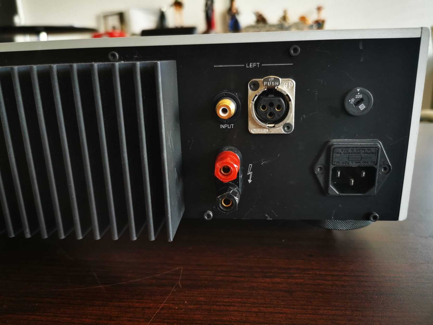 Amplificatori: Goldmund Telos 280 Endstufe – Usato da Bellmund venduto da nikitanikita 6