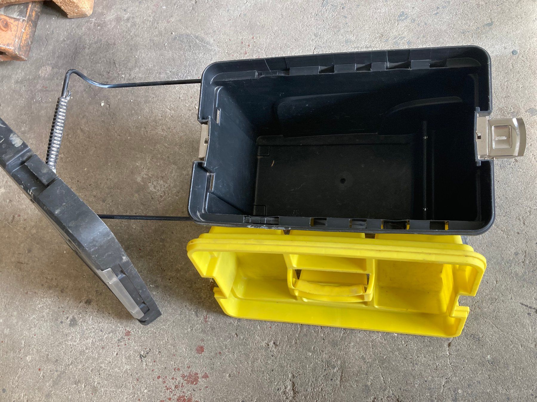 Casse di trasporto: Stanley Box - ohne Inhalt – Usato da Tägerig venduto da Biene101 4