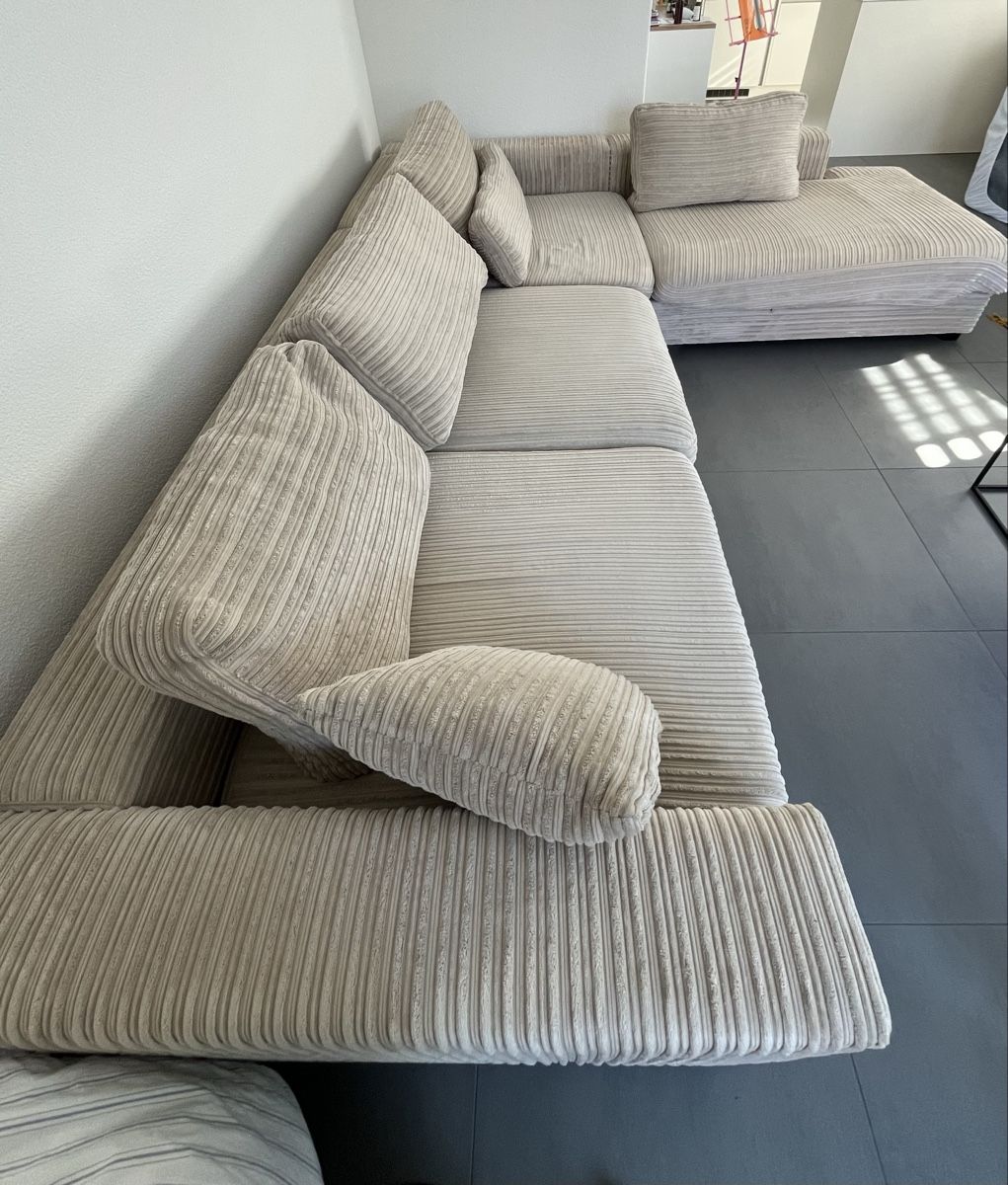 Conforama Sofas: Sofa – D'occasion à Freienbach par vuki02