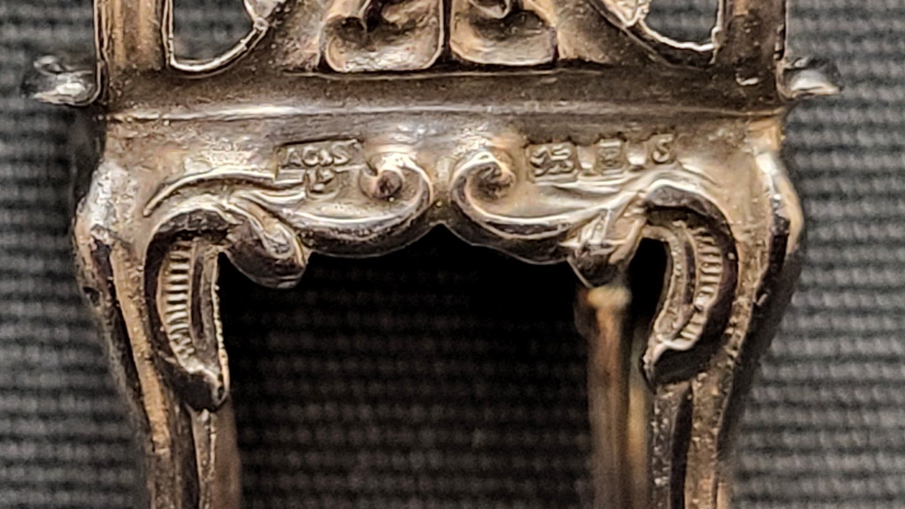 Figuren: MINIATUR-STUHL aus Silber – Gebraucht aus Basel von spinne02 6