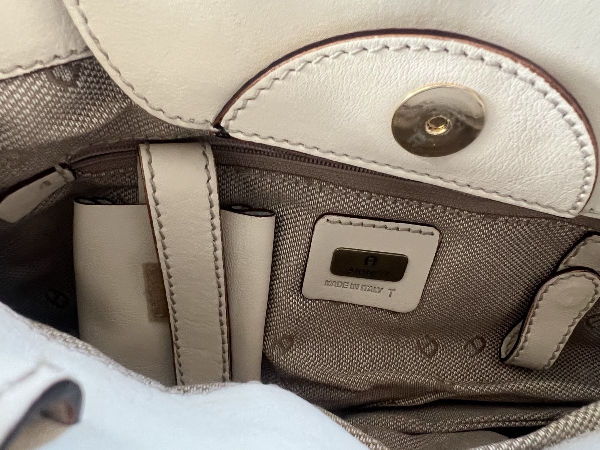 Aigner Borse da donna: Aigner Handtasche Beige/Creme echt Leder – Usato da Illnau venduto da evelineundamelie 2
