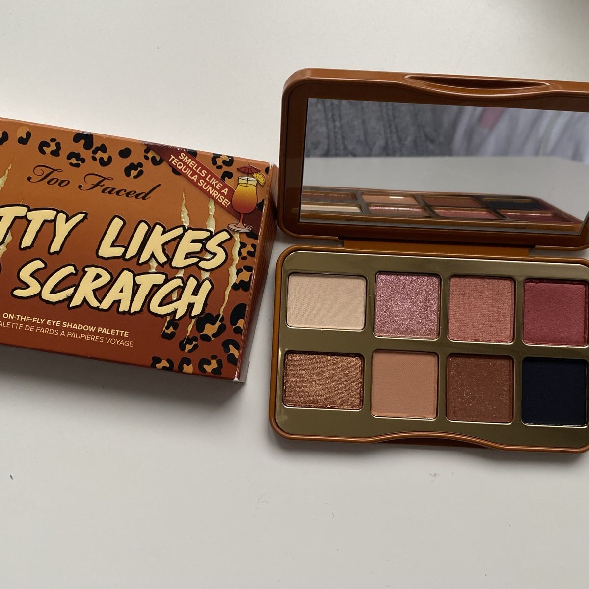 Sephora Make-up: Too Faced Lidschatten Palette Kitty Likes to Scratch NEU – Nuovo e nell'imballaggio originale da Givisiez venduto da dor_xb9k