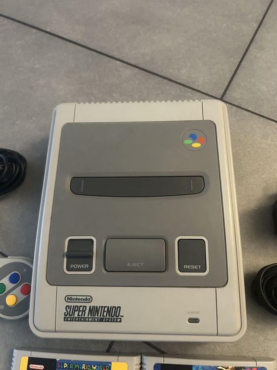 Nintendo Console: Nintendo Snes Konsole mit 6 Top spiele – Usato da Oftringen venduto da Breza22 3