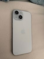 Apple iPhone 15 hellblau