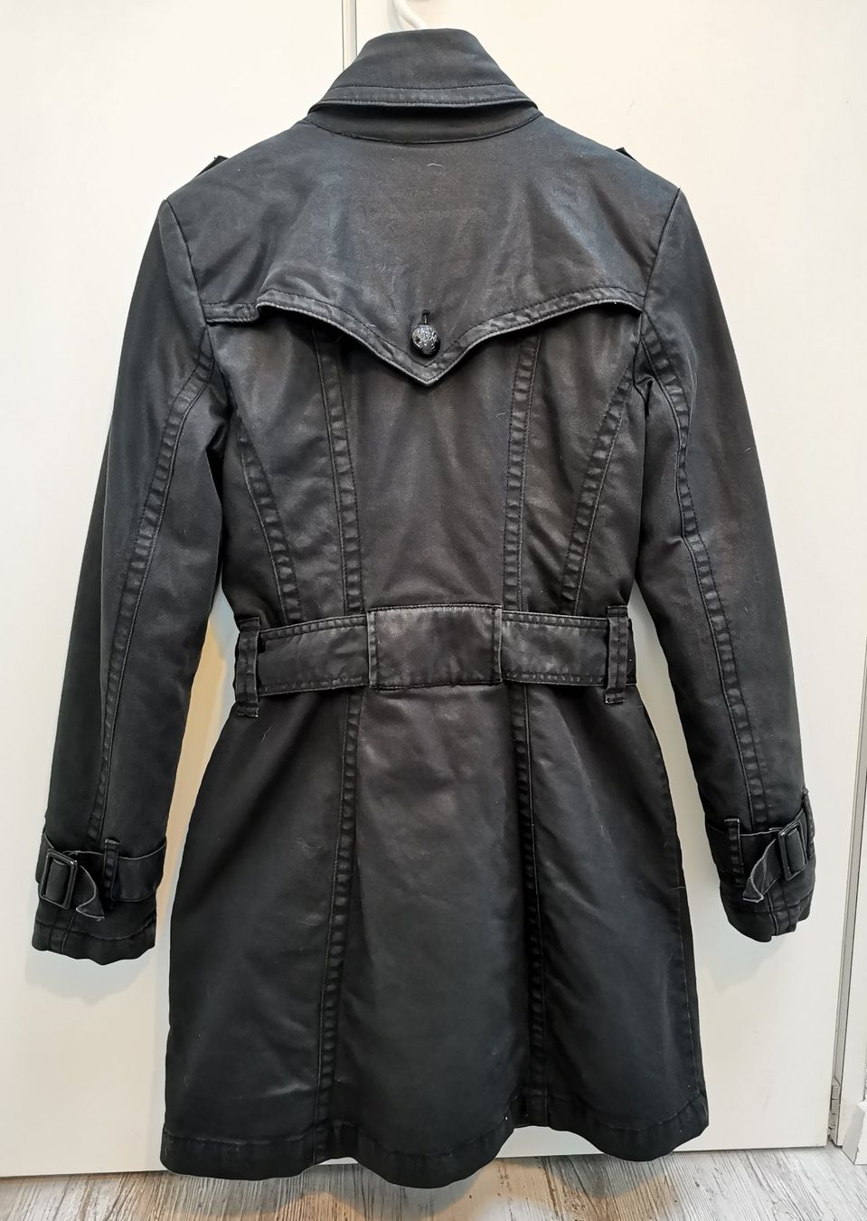 Esprit Cappotti: Edc Mantel Gr. S – Usato da Dänikon ZH venduto da Beldiwuffi 3