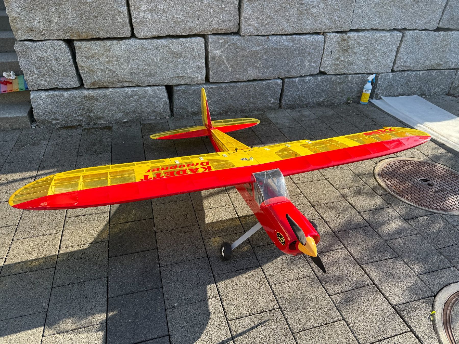 Graupner Modellismo RC: Graupner Kadett 2400 – Usato da Gysenstein venduto da KobaReamol