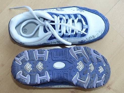 Scarpe per ragazze: Baskets violettes fille taille 33 – Usato da Versoix venduto da oliviera71