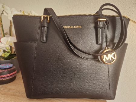 Sac Michael Kors noir authentique neuf