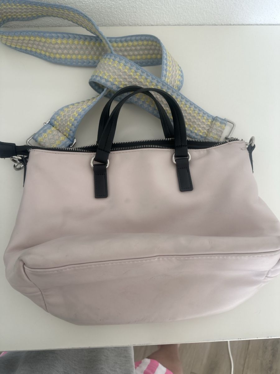 Valigie & Borse: Umhänge Tasche rosa – Usato da Sins venduto da kar_7rky 1