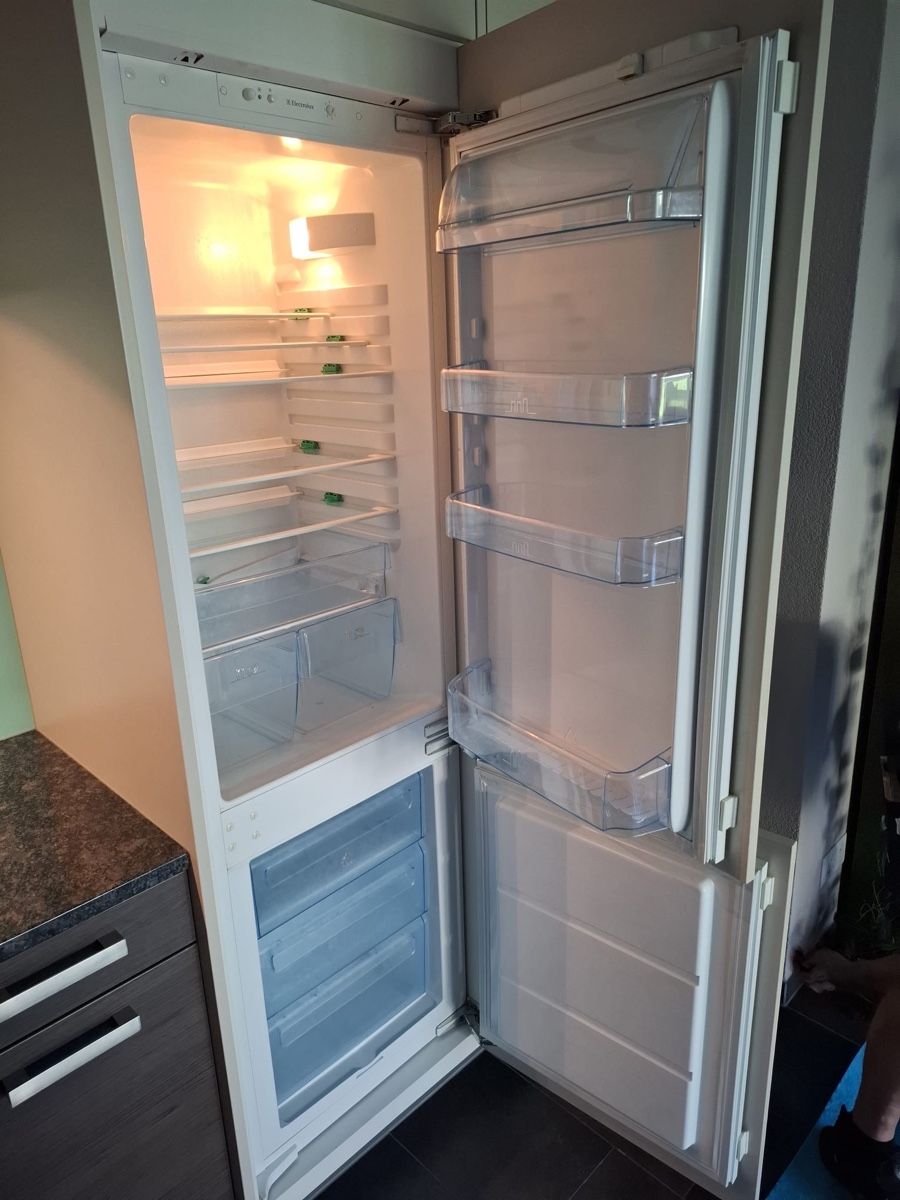 Electrolux Frigoriferi: Kühlschrank Electrolux – Usato da Andwil TG venduto da sirknollte