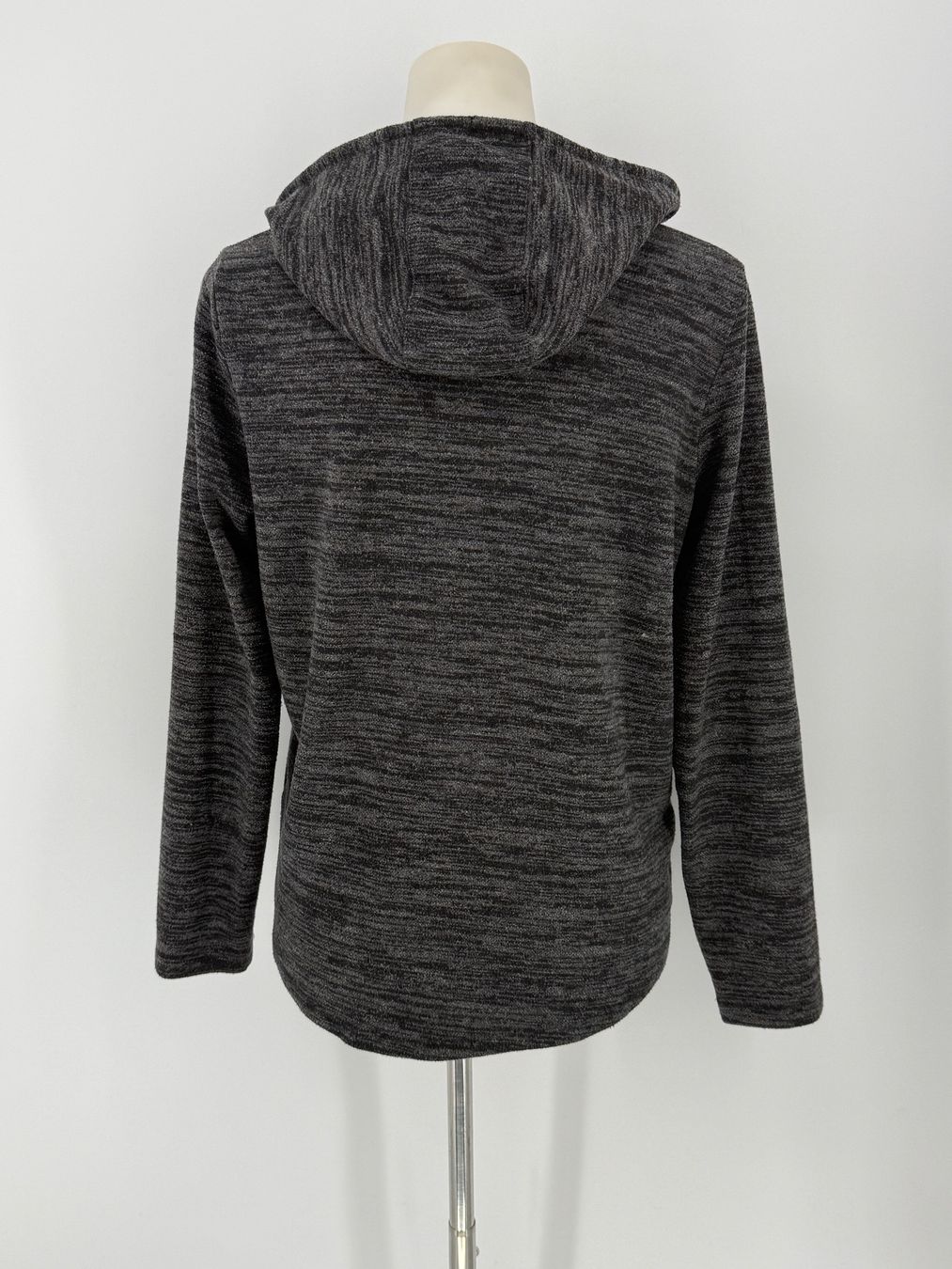 Pullover & Sweatshirts: Kapuzenpullover Gr. M/L von Losan – Gebraucht aus Auenstein von moin. 3