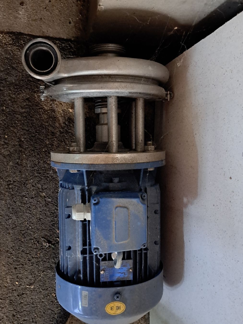 Pompe & Parti di ricambio: Wasser Pumpe gebraucht – Usato da Wettingen venduto da ML03 4