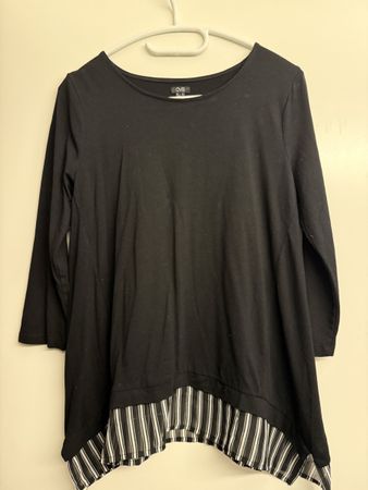 Damen Shirt OVS schwarz gestreifter Saum Grösse S gebraucht