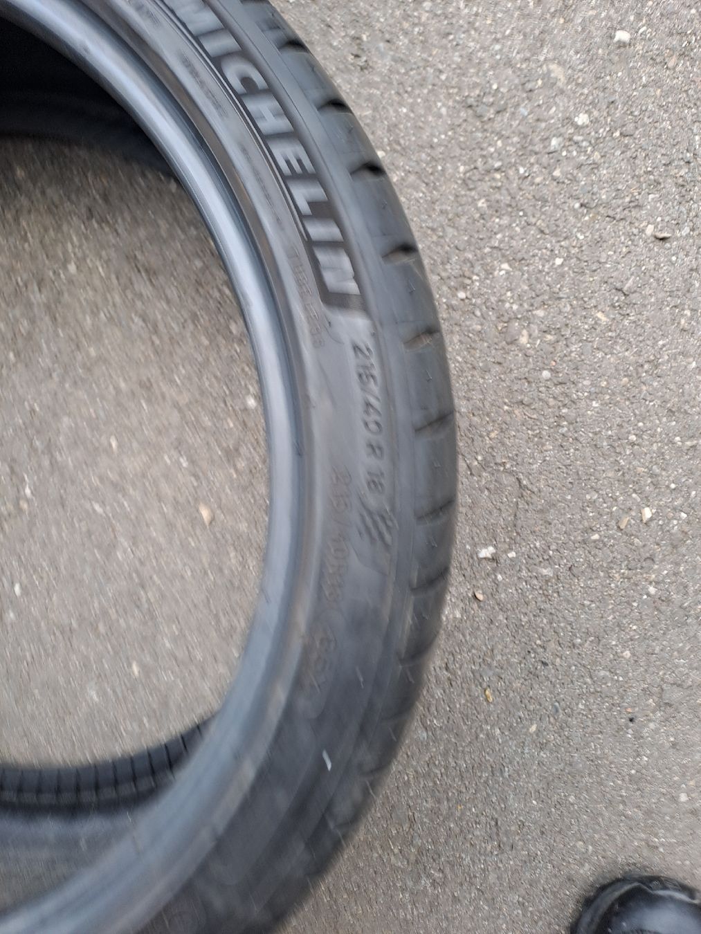 Pneumatici & Ruote complete: Michelin Pilot Sport 4 215/40-18 – Usato da Wallenwil venduto da Haselberg 1