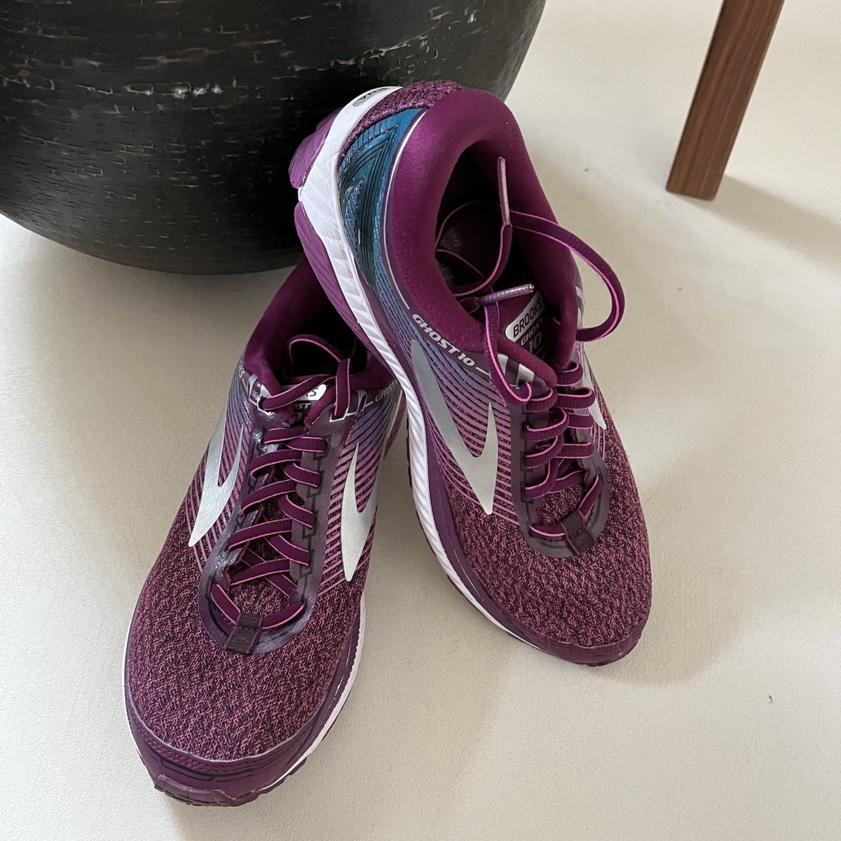 Brooks Scarpe da donna: Brooks Ghost Laufschuh Turnschuh Grösse 40 – Usato da Buochs venduto da charlie18