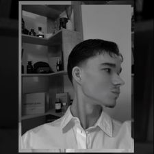 Profile image of ale_hk2t