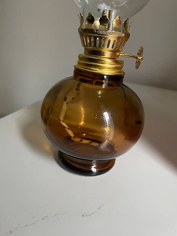 Lampes: Neue öllampe bernsteinfarben – D'occasion à Dübendorf par rocki07 1
