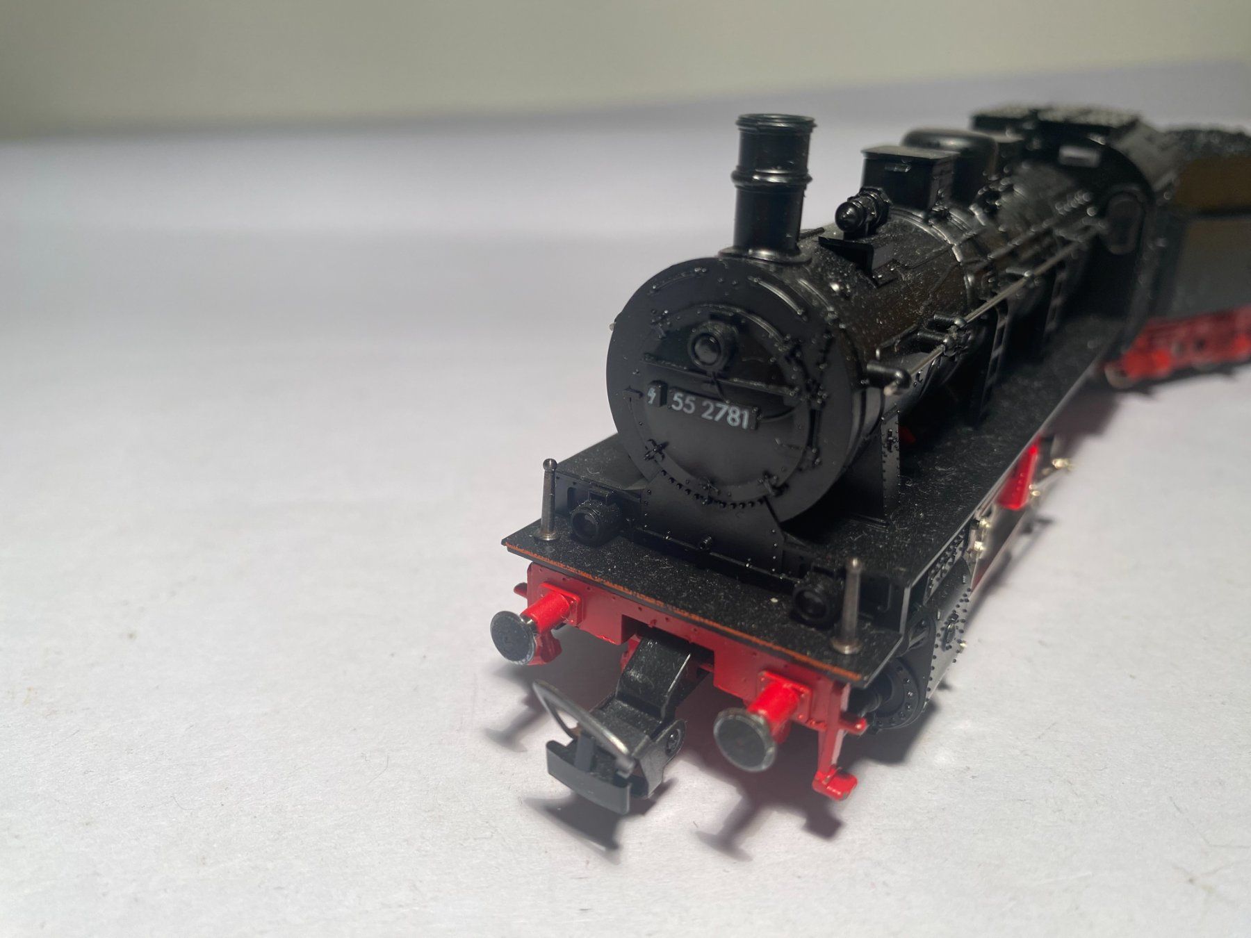 Fleischmann Modelleisenbahnen: Fleischmann Dampflokomotive mit Tender, DC Analog – Gebraucht aus Buchrain von Modellbahn11 2