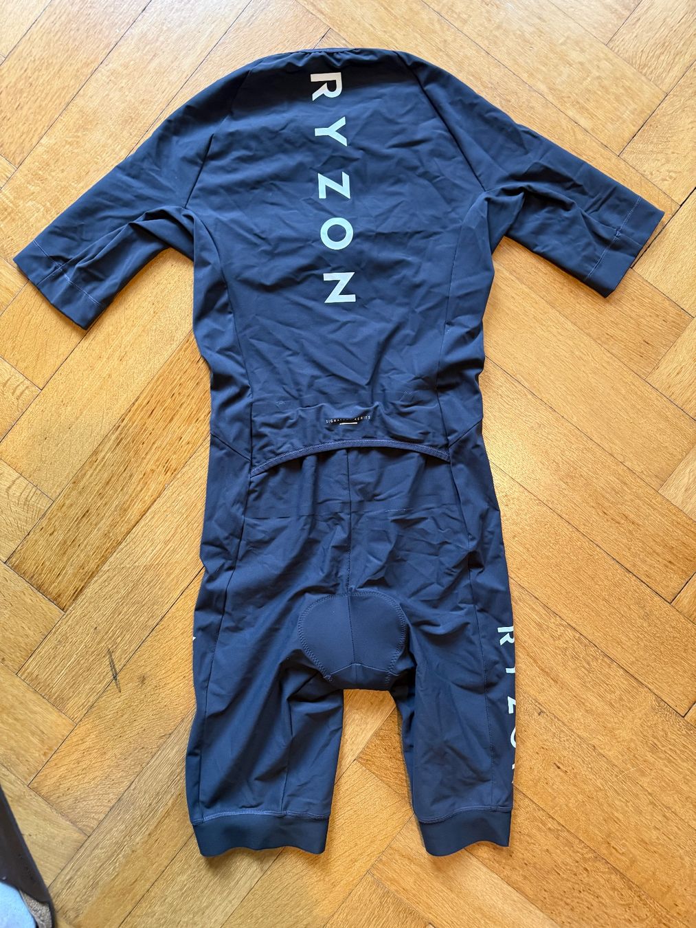 Ryzon Leibchen & Hosen: Triathlon-Anzug/Trisuit Ryzon – Gebraucht aus Basel von samuelgerber01 1