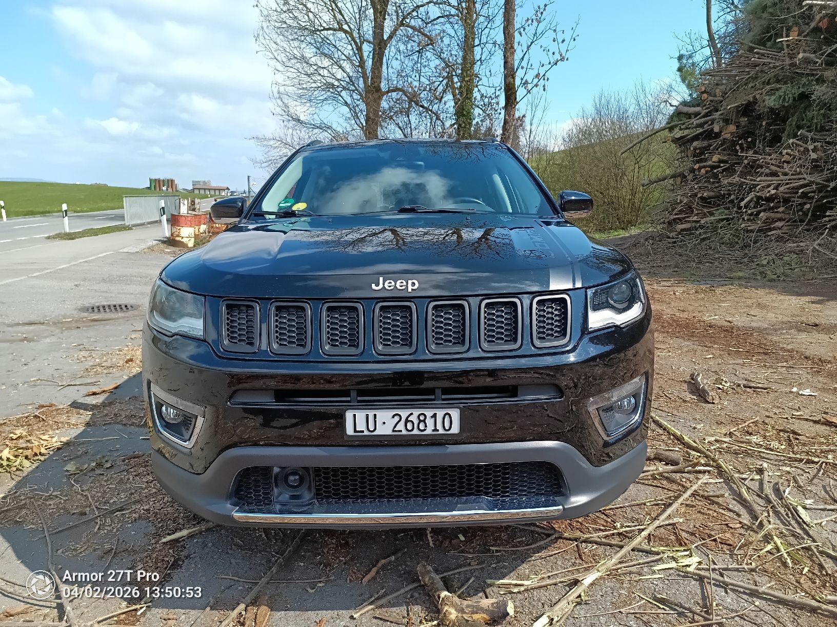 Jeep Autos: Jeep Compass 2.0 Diesel Limited 4x4, guter Zustand, schwarz – Gebraucht aus Luzern von Bbig