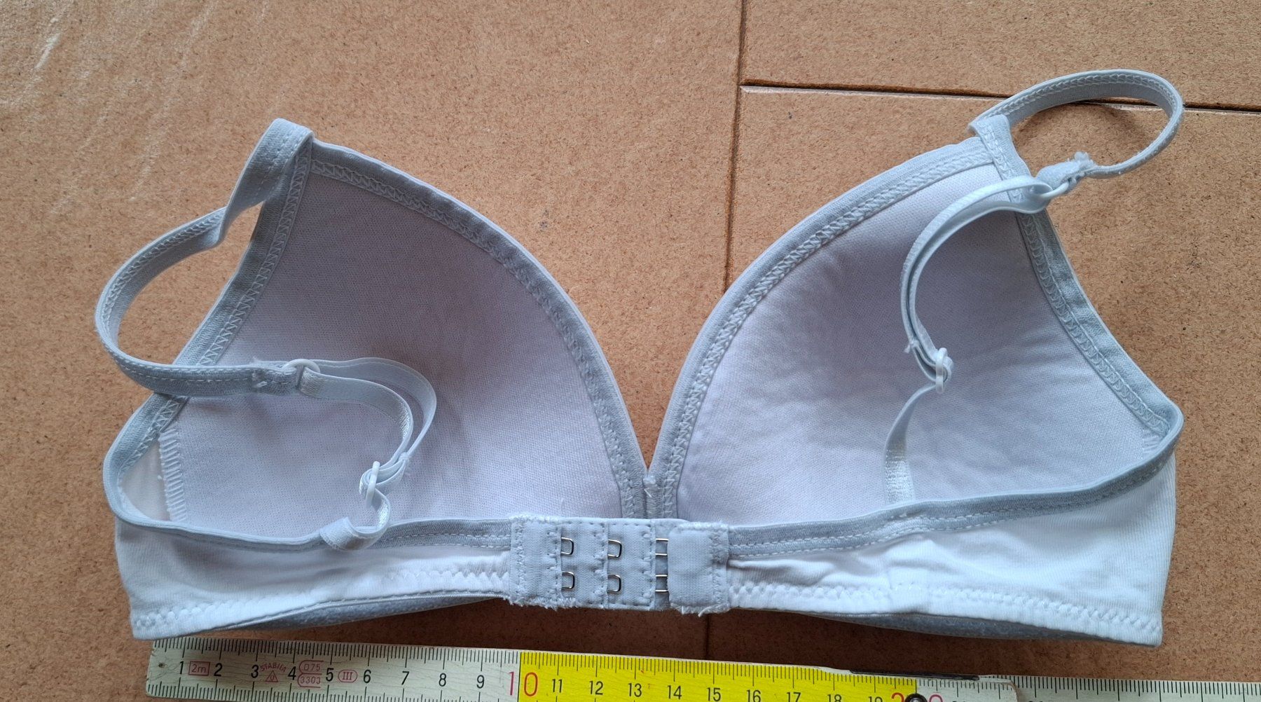 Altra biancheria intima: BH weiss ca. 60- 65A siehe Abmessung auf Bild – Usato da Thun venduto da lede 1