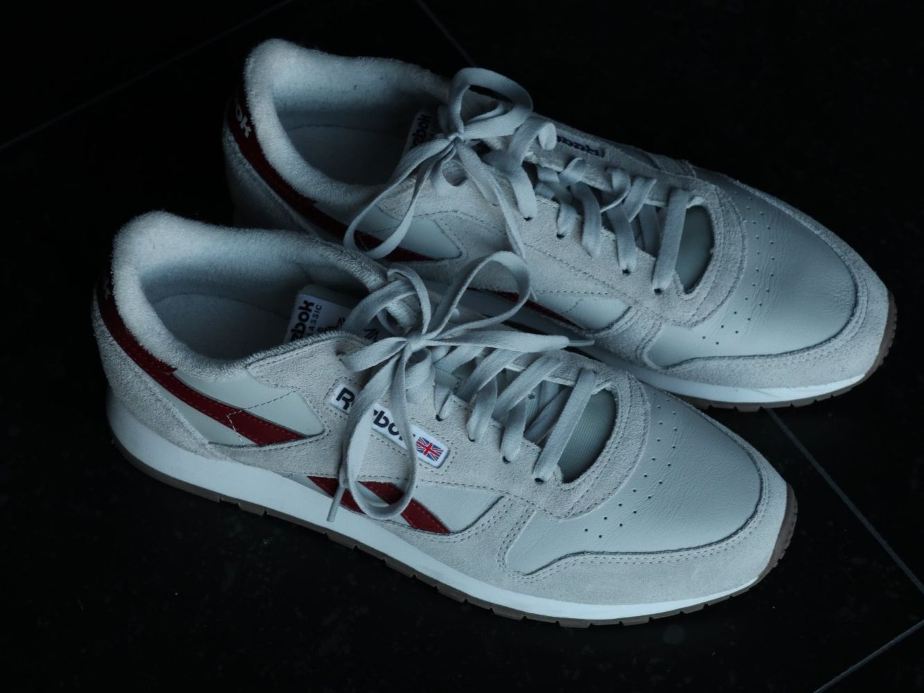 Reebok Scarpe da uomo: Reebok Classic Leather Gr. 45.5 – Nuovo (secondo la descrizione) da Wädenswil venduto da Diddl4u
