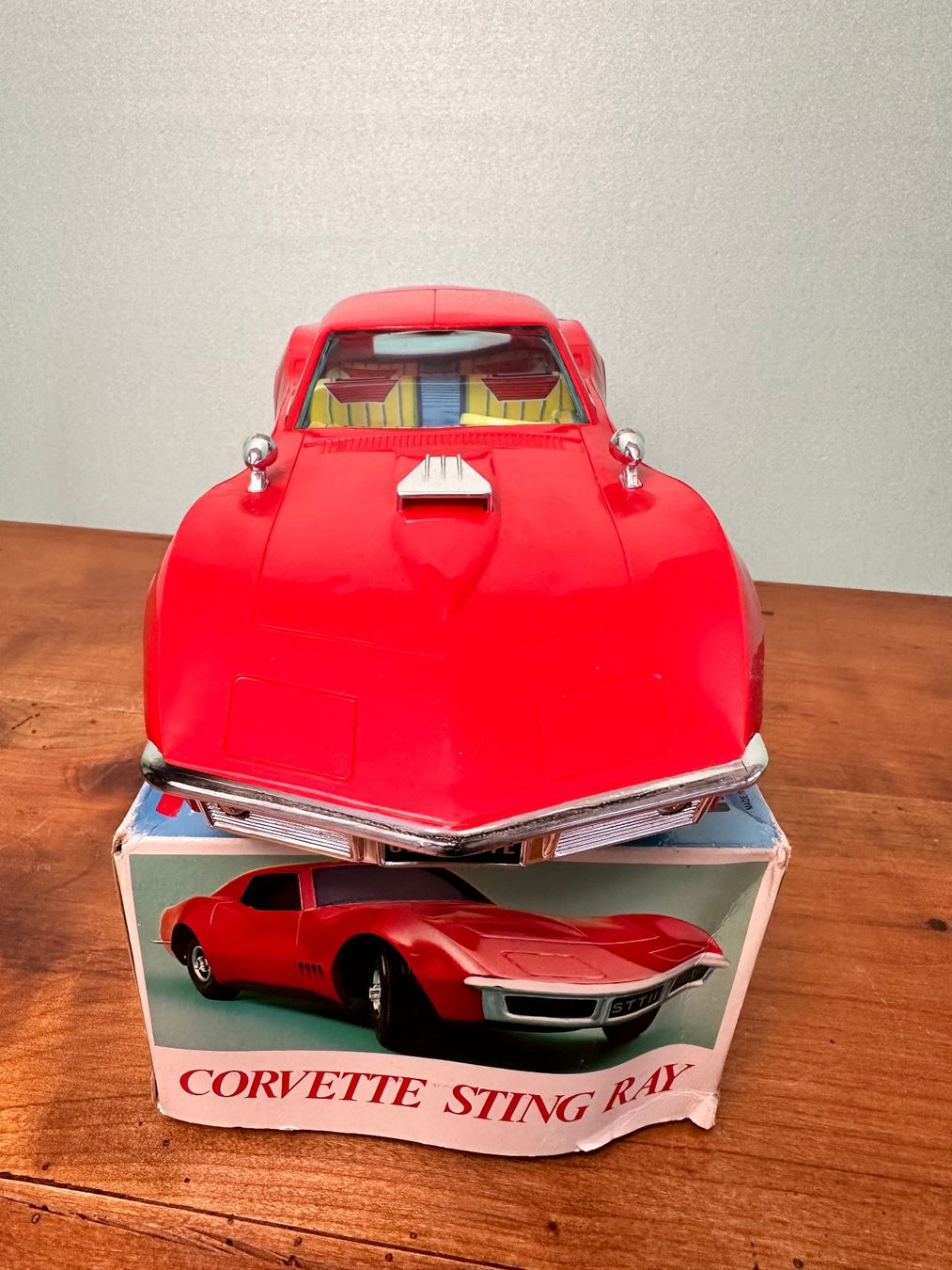 Chevrolet Automobili: Chevrolet Corvette Stingray , 30cm , Batterie , ELDON Japan – Usato da Seuzach venduto da Jage 4