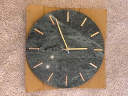 Wanduhr