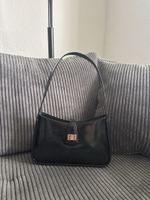 Handtasche