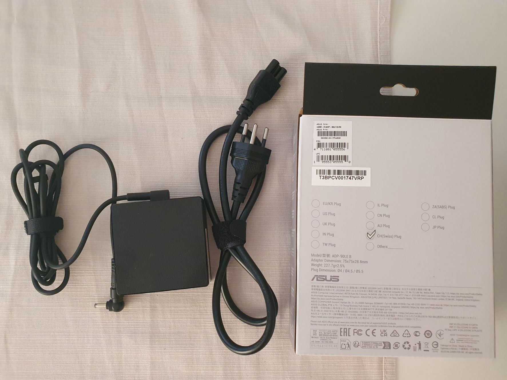 Asus Caricabatterie: ASUS Multi-tips Adapter – Usato da Zürich venduto da sch_2zy9 1