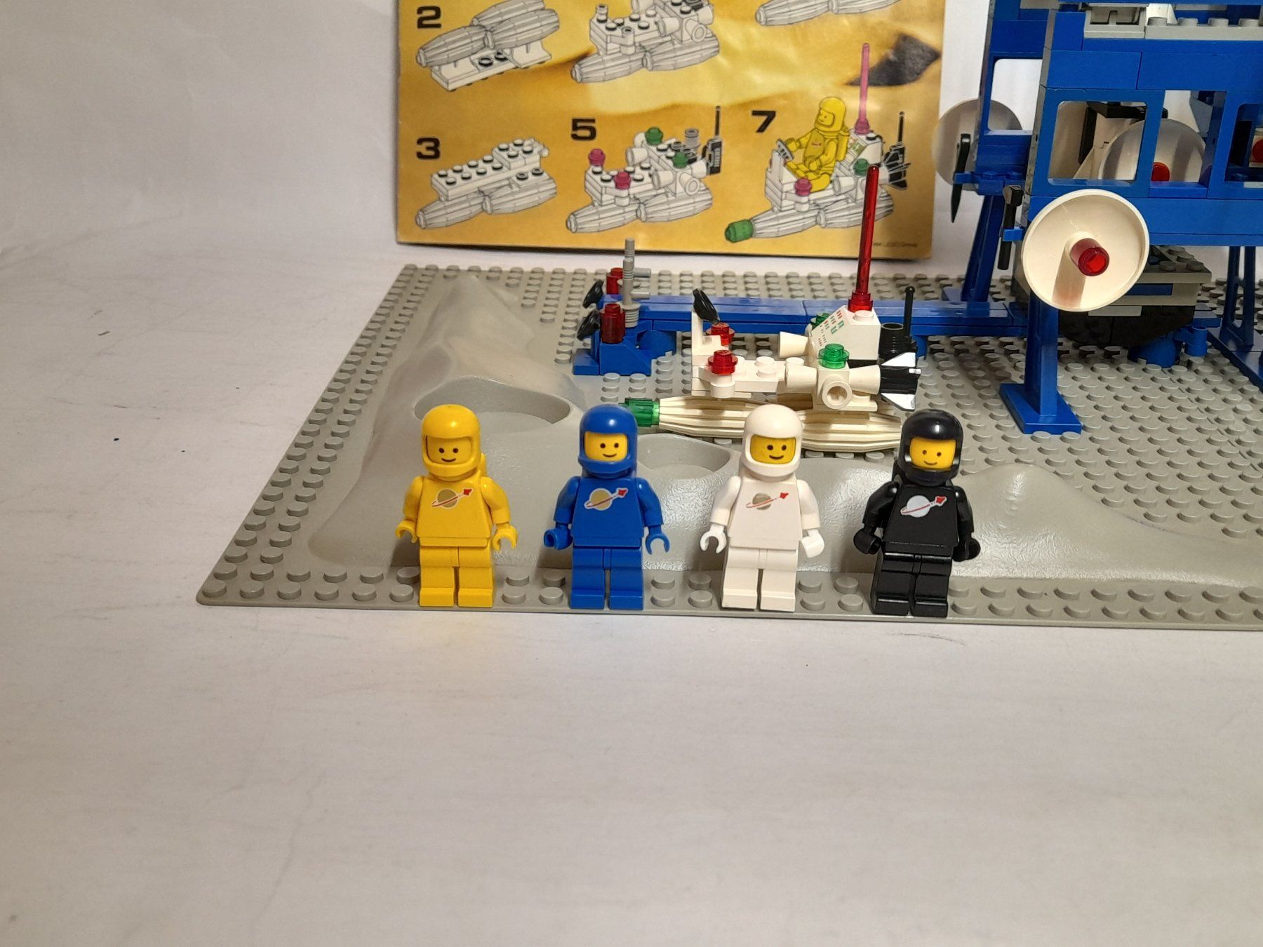Lego Jouets: Lego Legoland Space 6971 Inter-Galactic Command Base – D'occasion à Derendingen par Boeni80 1