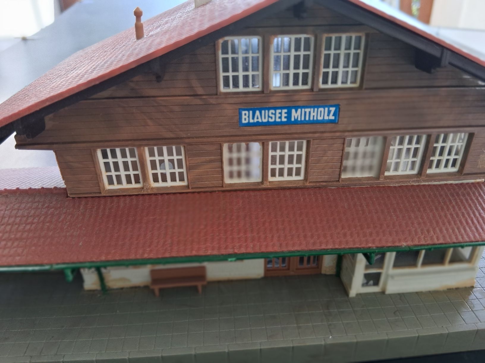 Modellini di ferrovie: Bahnhof Blausee Mittholz H0 – Usato da Aeschi SO venduto da git_l8rn 3