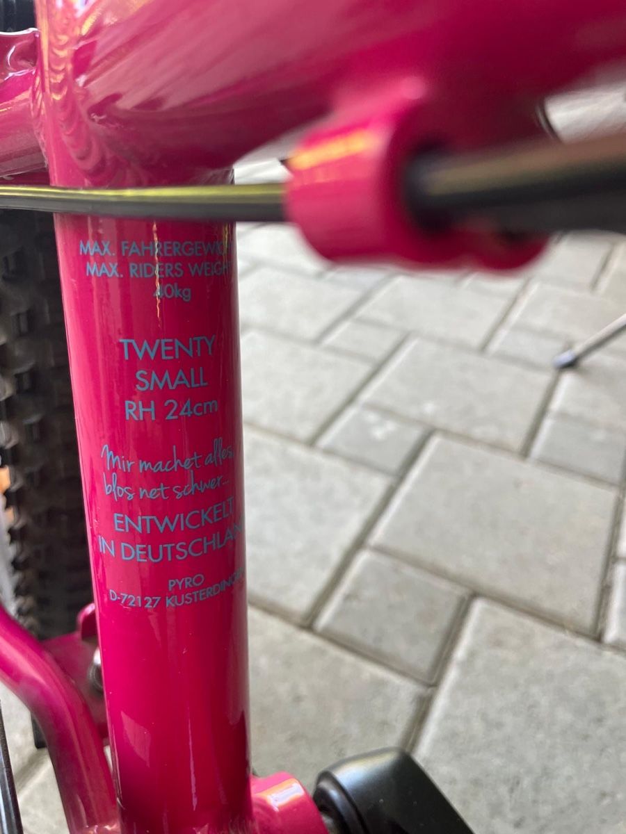 Pyro Biciclette: Pyro Kinderfahrrad, 20 Zoll, pink – Usato da Winistorf venduto da lanma01 1