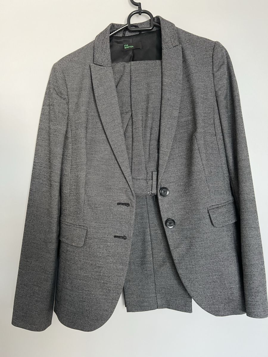Benetton Completi & Tailleur: Damenanzug Benetton – Usato da Wallisellen venduto da mag_fy2b