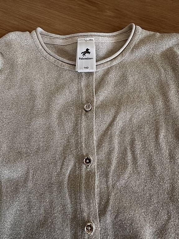 Giacche & Cappotti: Feinstrickjacke gold/beige Gr.140 – Usato da Buchrain venduto da eule2109 1