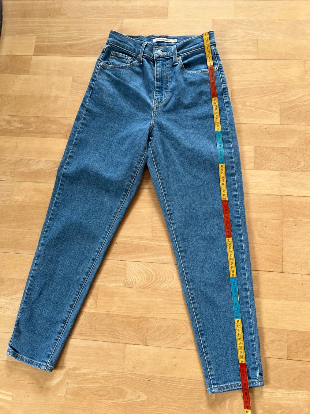 Levi's Jeans: LEVI'S Damen Jeans in Gr. 25, Blau – Usato da Worb venduto da farben20zauber 5