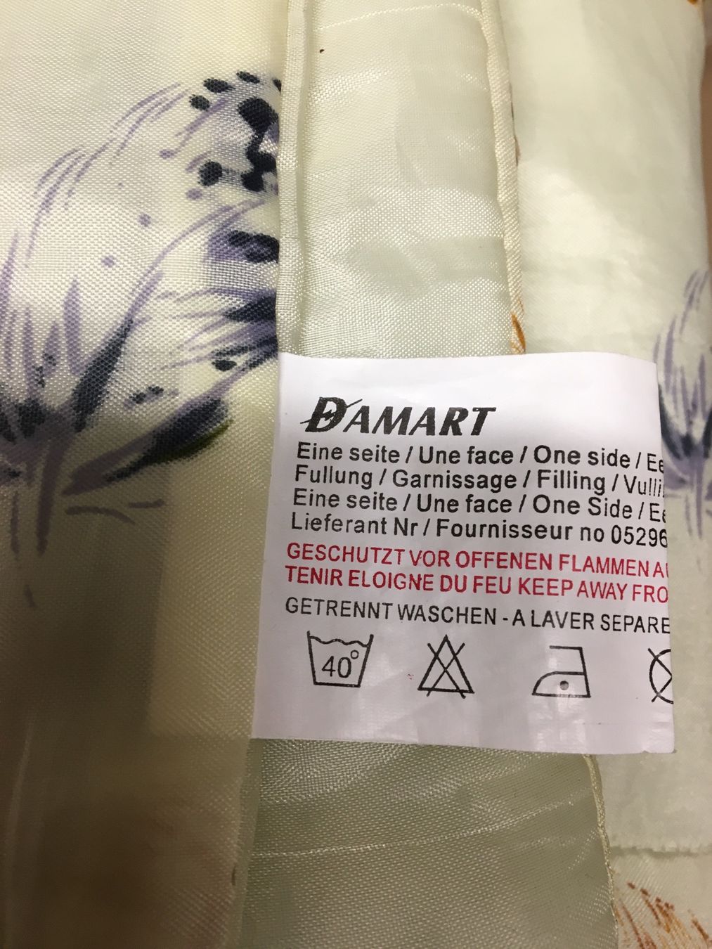 Coperte: Couvre lit – Usato da Montsevelier venduto da Batson 1