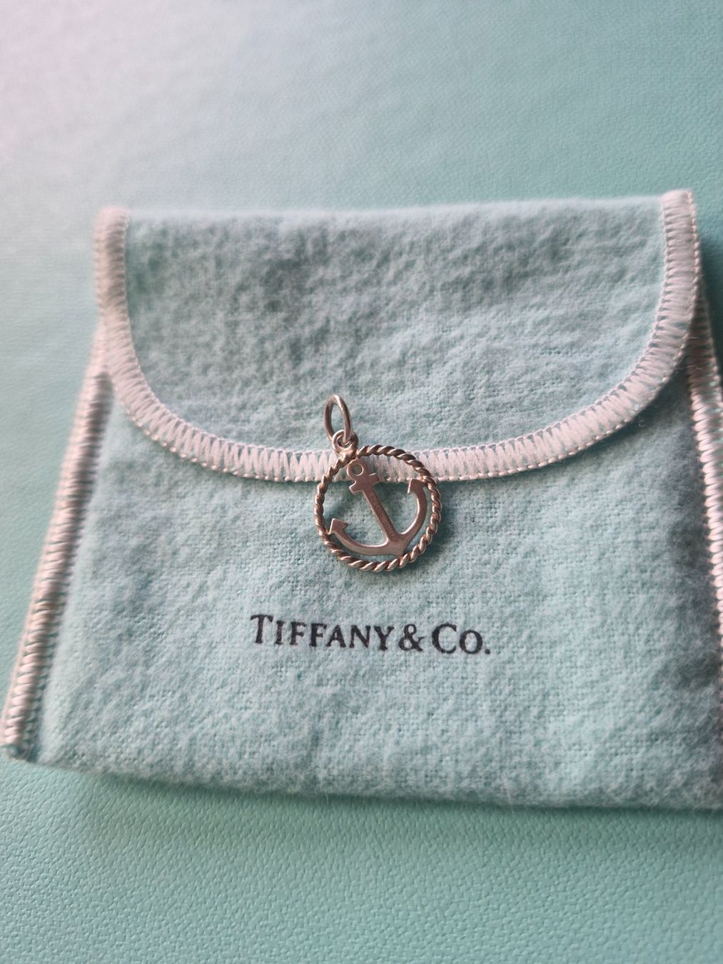 Tiffany & Co. Ciondoli: Tiffany & Co. Twist Anker Charm 925 – Usato da Forch venduto da nadinepalermo 1