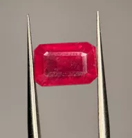 Ab 1 Fr. - 5.46 ct natürl. Rubin Edelstein