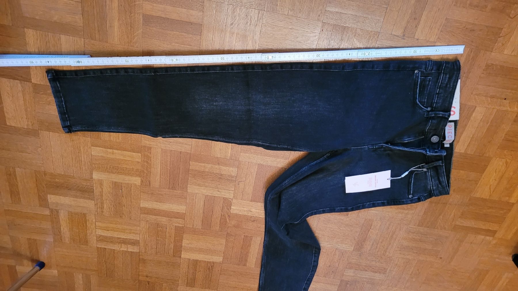Pieces Jeans: Neue Jeans – Nuovo e nell'imballaggio originale da Uster venduto da 13smiley13 6