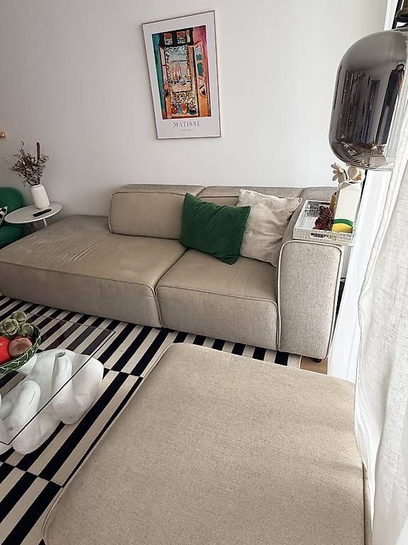 Sofas: Sofa - Designer-Sofa inkl. Hocker – D'occasion à Zürich par tyy 2
