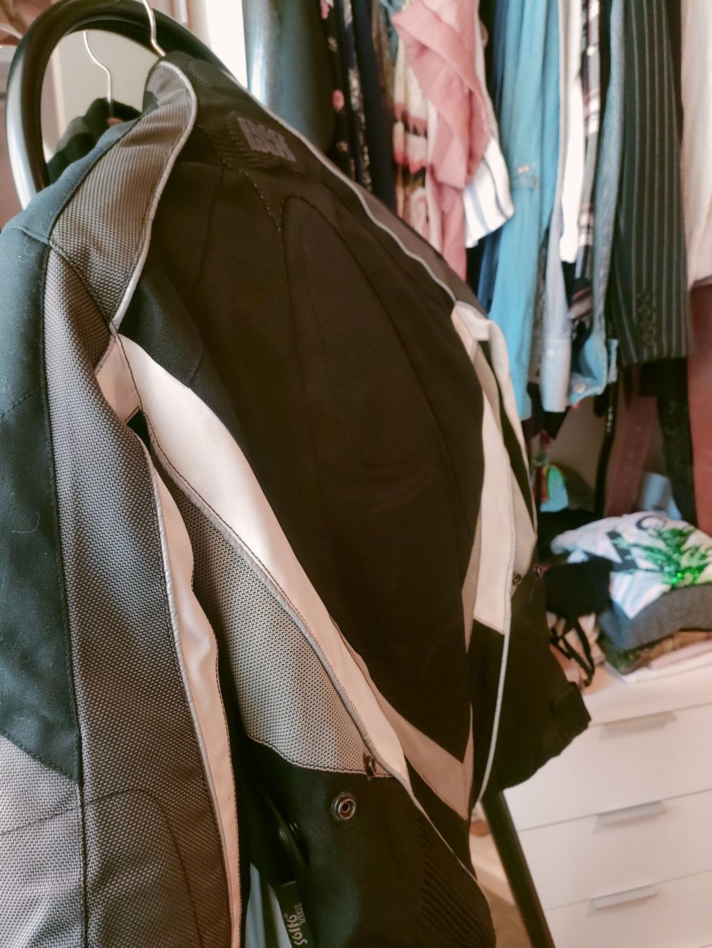 IXS Giacche: Motorradjacke – Usato da Reichenbach im Kandertal venduto da lady-aquila 6