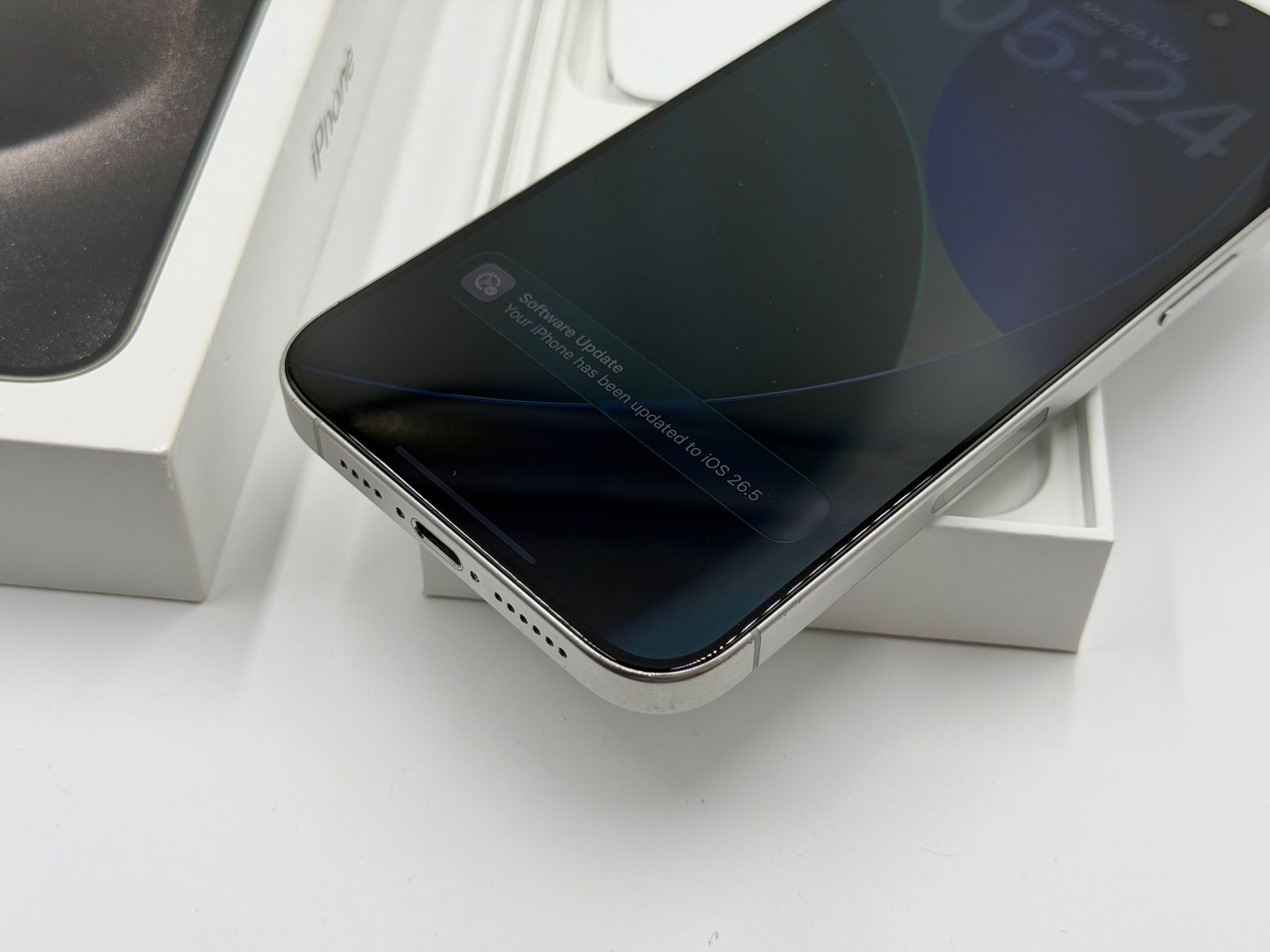 Apple Telefoni cellulari / Smartphones: IPhone 15Pro Max 256GB Weiss – Usato da Campocologno venduto da ReplaceHub 4