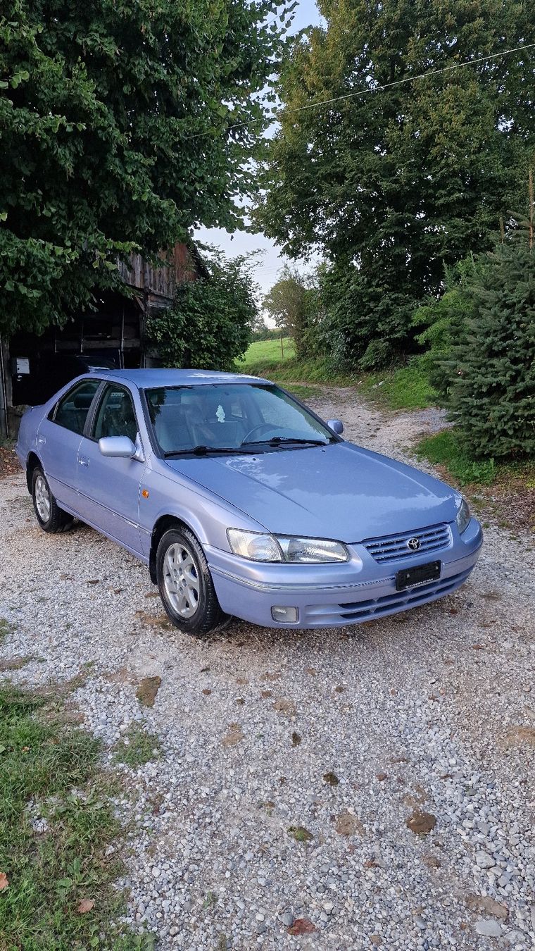 Toyota Automobili: Toyota Camry 3.0 V6 – Usato da Tafers venduto da mariijance