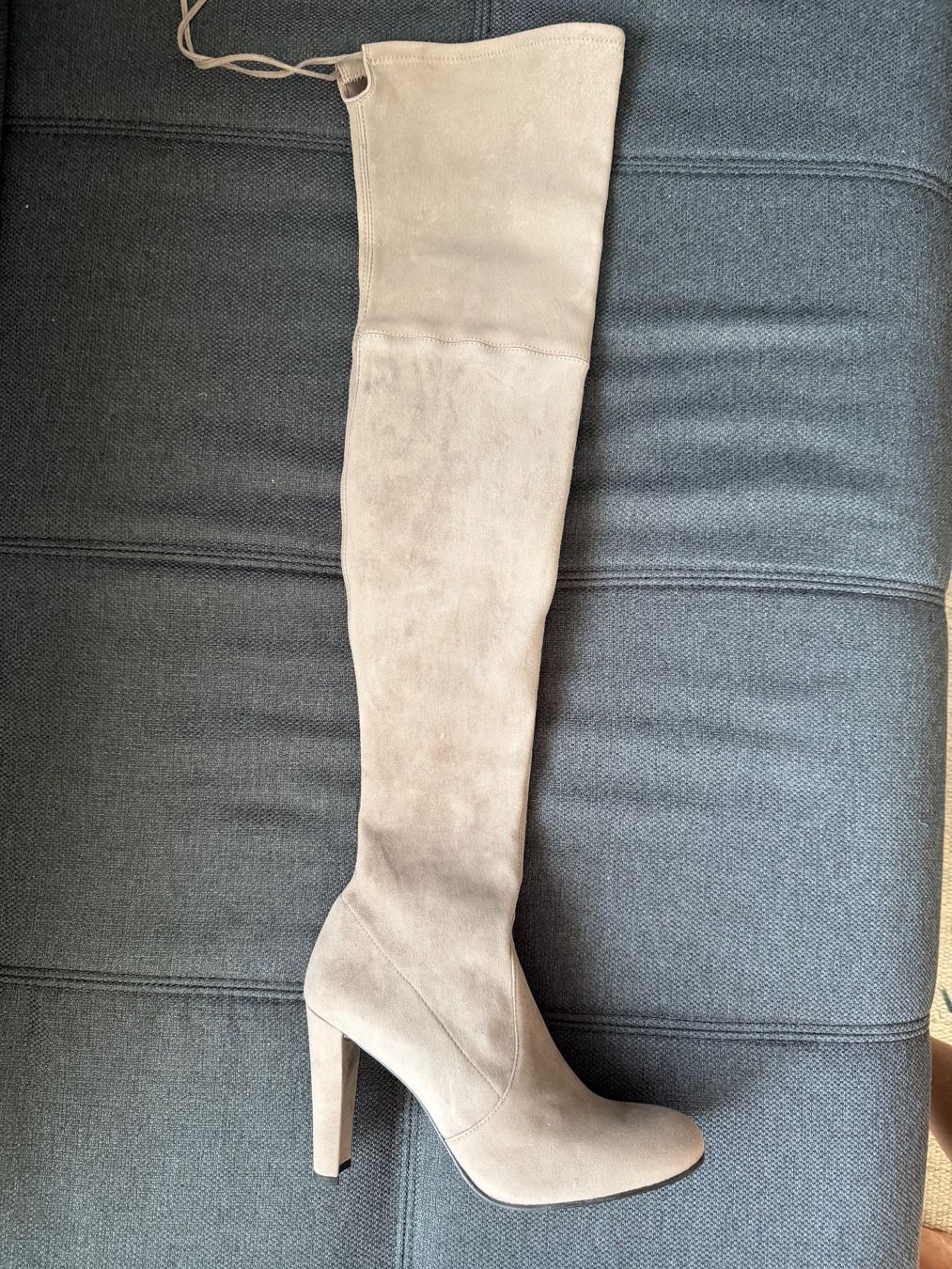 Stuart Weitzman Scarpe da donna: Wunderschöne Overknees von Stuart Weitzmann :) – Nuovo e nell'imballaggio originale da Meilen venduto da TK_ 2