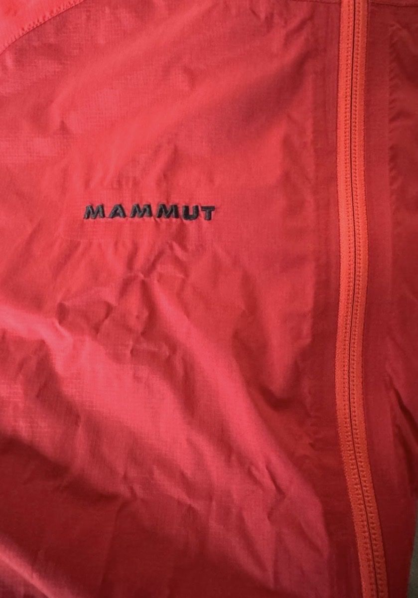 Mammut Giacche: Veste Mammut Drytech rouge taille M  – Usato da Lutry venduto da Ronaldf 8