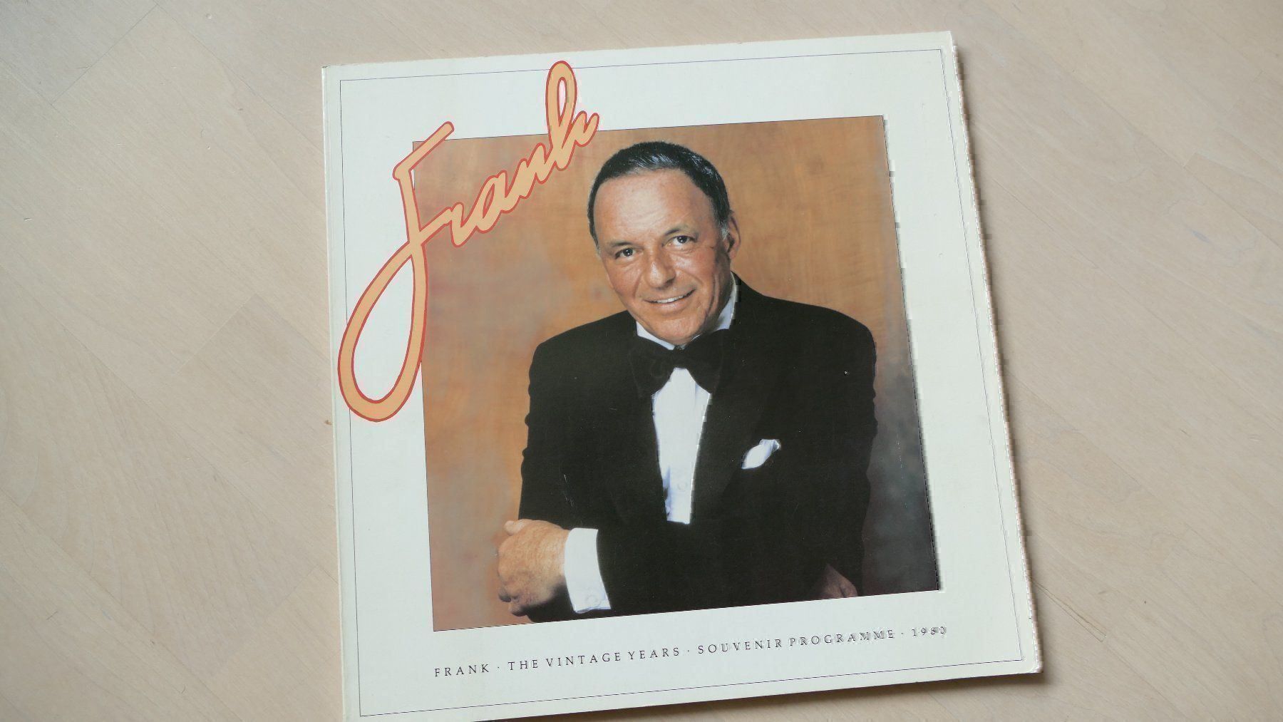 Libri: FRANK SINATRA "THE VINTAGE YEARS" 1980 – Usato da ESCHENBACH SG venduto da MAKULU04