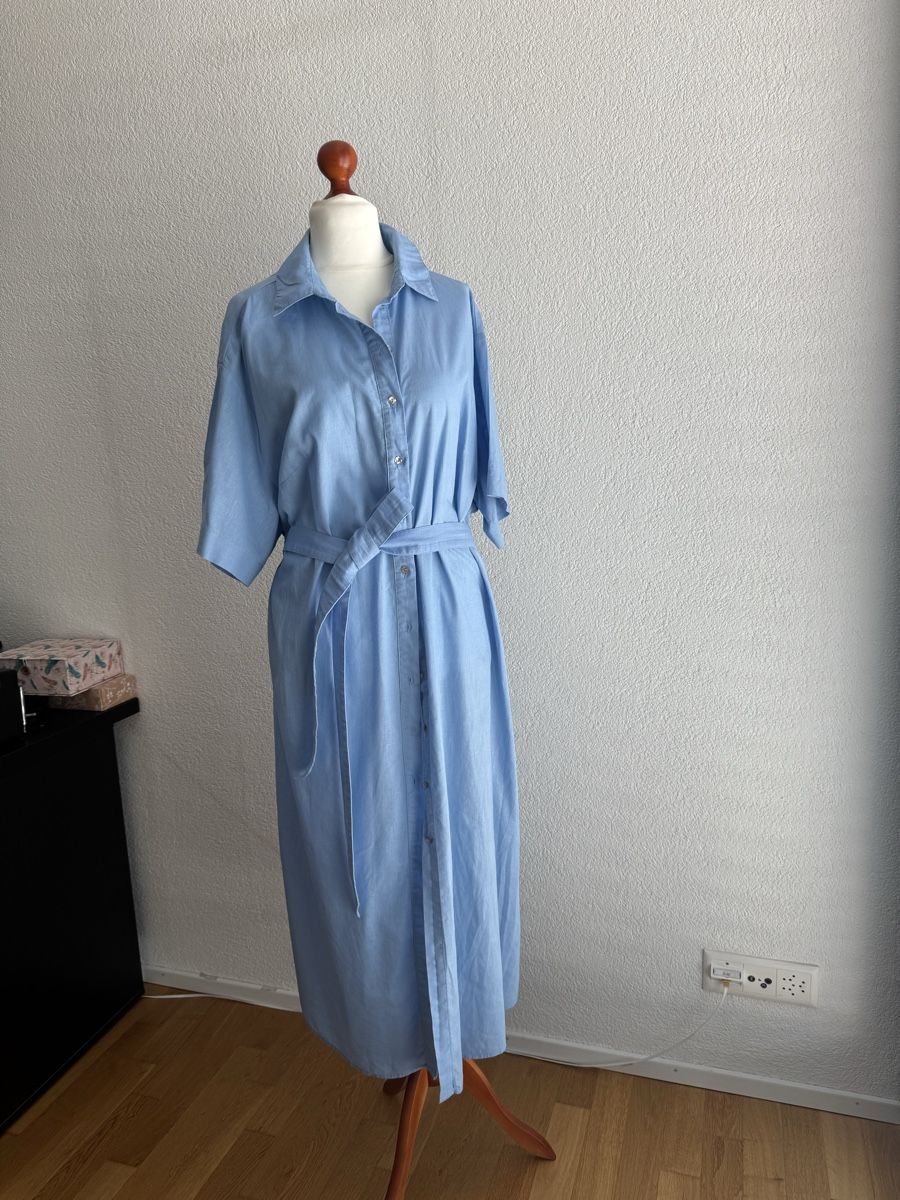 H&M Vestiti: Leinen Blend Kleid hellblau Gr XL – Usato da Baden venduto da Linda46